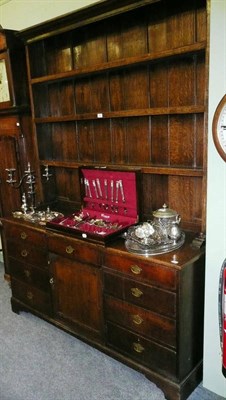 Lot 802 - Oak dresser and rack