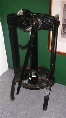 Lot 886 - Richmond cheese press