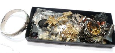 Lot 77 - A Stanhope in a cross pendant, silver bangle, cornelian-set jewellery, filigree brooches, two...