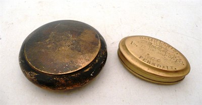 Lot 306 - Two snuff boxes