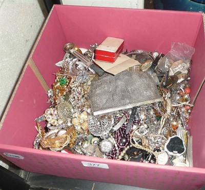 Lot 377 - A large box of costume jewellery