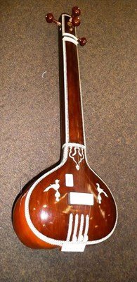 Lot 382 - A cased sitar