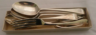 Lot 341 - Four silver forks and four silver spoons, 13oz