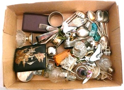 Lot 369 - Box of various silver pieces, teaspoons, small quantity of coins etc