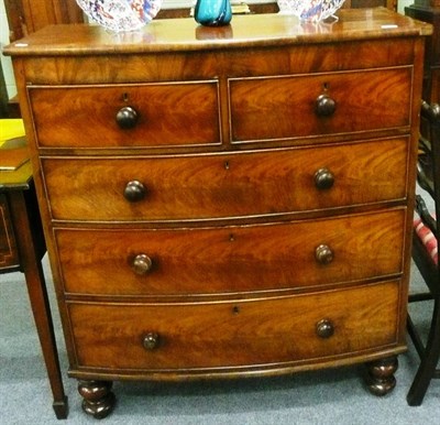 Lot 554 - Victorian mahogany bow fronted chest