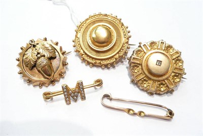 Lot 79 - Three Victorian brooches and two bar brooches