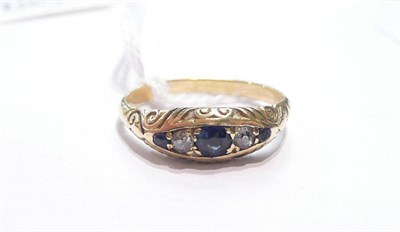 Lot 182 - A sapphire and diamond five stone ring