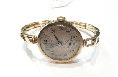 Lot 204 - A lady's 9ct gold wristwatch signed 'Rolex'