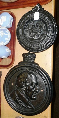 Lot 250 - A cast iron plaque of Arthur Wellesley, 1st Duke of Wellington also another (2)