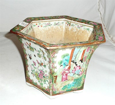 Lot 337 - A Canton jardiniere