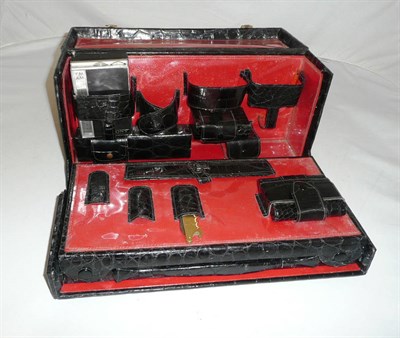 Lot 366 - Faux crocodile gentleman's travelling case