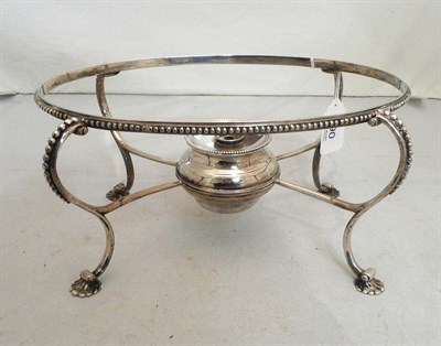 Lot 390 - A Georgian silver kettle stand, 18oz approximate weight