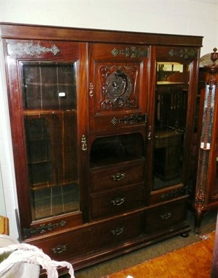 Lot 518 - Victorian triple wardrobe