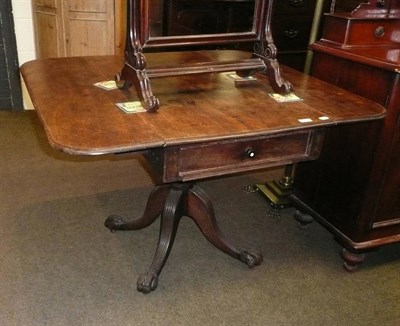 Lot 531 - 19th century mahogany drop side table