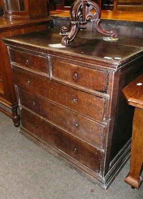 Lot 541 - 18th century oak chest of drawers