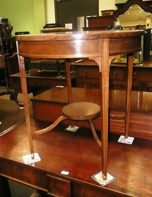 Lot 556 - An Edwardian mahogany and parquetry circular occasional table, on slender squared tapering supports