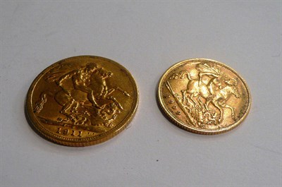 Lot 36 - A 1911 full sovereign and a 1909 half sovereign