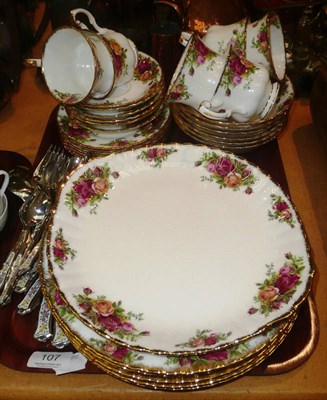 Lot 107 - Quantity of Royal Albert 'Old Country Roses' china