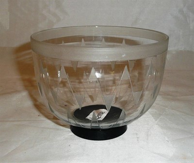 Lot 124 - Daum Art glass bowl