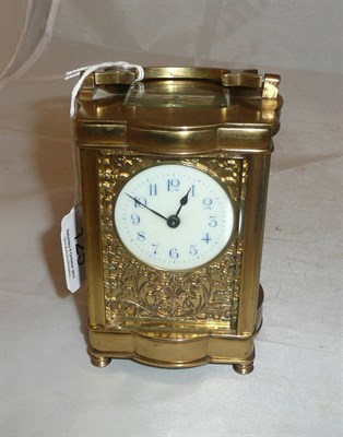 Lot 125 - A brass carriage timepiece