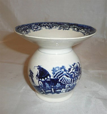 Lot 128 - A Caughley blue and white spittoon