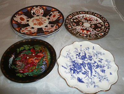 Lot 261 - Four Derby plates and five other plates