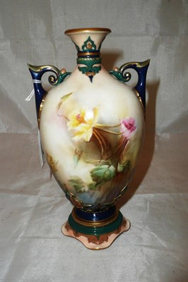 Lot 279 - Hadley's Worcester vase