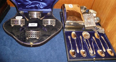 Lot 307 - A cased silver four piece cruet set, cased teaspoons, cigarette box, vesta holder, small silver etc