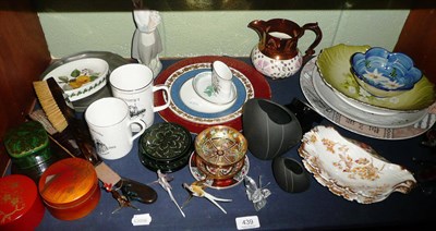 Lot 439 - A shelf of decorative ceramics and glass