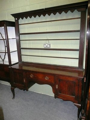 Lot 658 - Oak dresser with associated rack