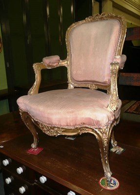 Lot 681 - Giltwood chair