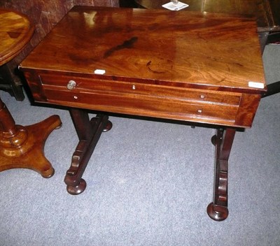 Lot 766 - A Victorian mahogany side table with one frieze drawer and lift-up top