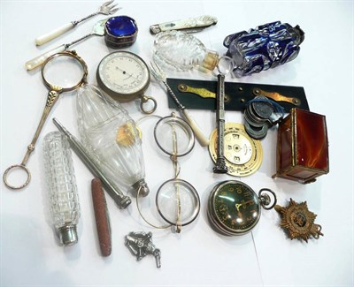 Lot 1 - A pocket barometer, an agate and gilt metal box, scent bottles, a propelling pencil etc