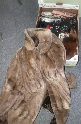 Lot 34 - A three quarter length coat, assorted fur stoles, etc