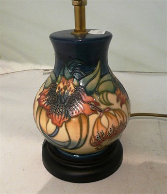 Lot 61 - A modern Moorcroft shape no. 869/6 lamp