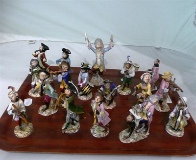 Lot 75 - 20th century Volkstedt seventeen piece monkey band