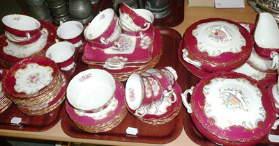 Lot 125 - A quantity of Coalport dinner wares