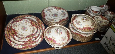 Lot 182 - A Shelley 'Sheraton' pattern dinner service