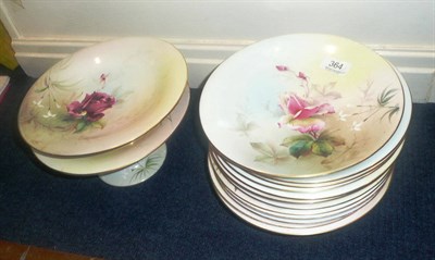 Lot 364 - Worcester dessert service