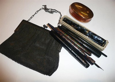 Lot 2 - Mesh evening purse, fountain pens, Bakelite pen and inscribed oval copper snuff box