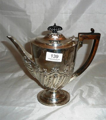 Lot 139 - Silver (London) pedestal coffee pot, wood handle, 18oz