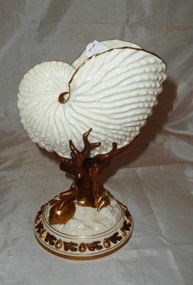 Lot 321 - A Royal Worcester nautilus vase