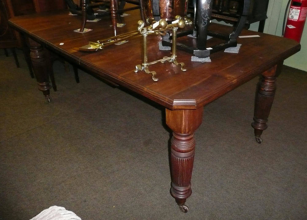 Lot 505 - Victorian mahogany wind out dining table,