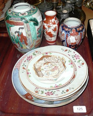 Lot 125 - Tray of Oriental ceramics including Chinese famille rose plates, pair of Japanese Imari saucer...