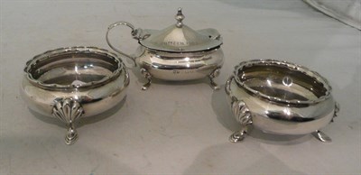 Lot 155 - A pair of silver salts and a salt dated 1903, 7oz