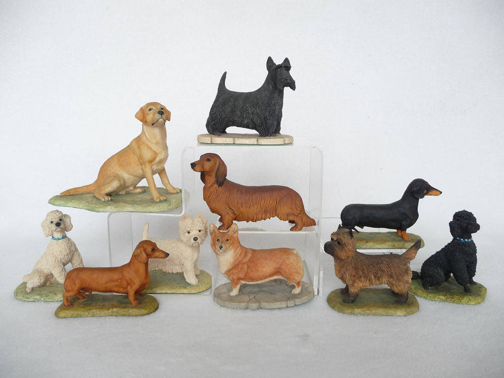 Lot 1007 - Ten Border Fine Arts Dogs, Cairn Terrier, model DS4; Dachshund (long-haired), Model 076; Dachshund