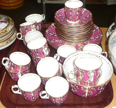 Lot 14 - A Davenport red and gilt decorated tea service