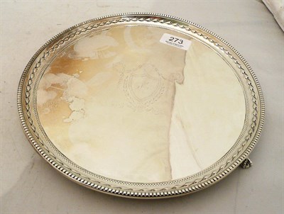 Lot 273 - A silver salver, Sheffield 1909, 16oz