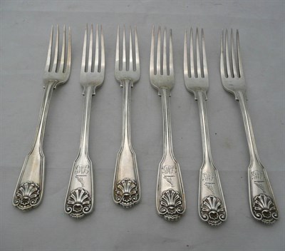 Lot 77 - Six early Victorian silver shell pattern forks, 12oz