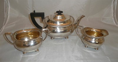 Lot 193 - A silver three piece tea service, 43oz